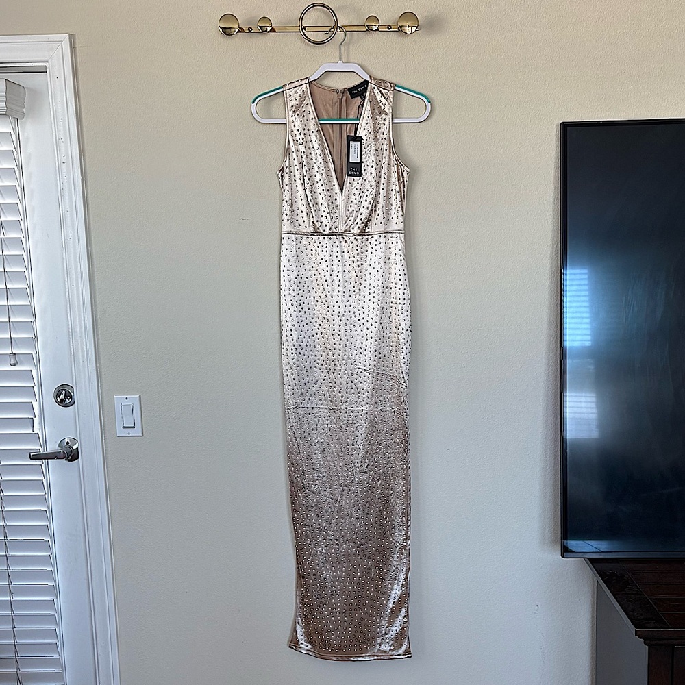 Elegant Champagne Gold Stretch Maxi Dress w/Double Knee High Slits&Rhinestones